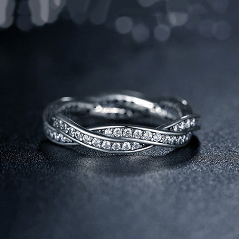 Najpopularniejsze pierścionki zaręczynowe